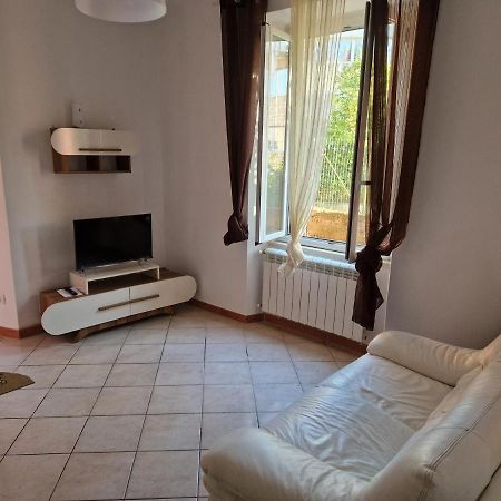 La Casa Sull'Argine Apartment Sarzana Exterior foto
