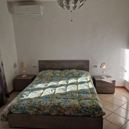 La Casa Sull'Argine Apartment Sarzana Exterior foto