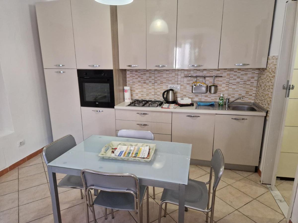 La Casa Sull'Argine Apartment Sarzana Exterior foto
